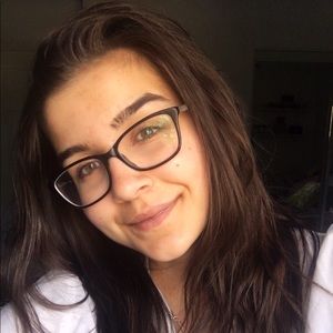 Meet your Posher, Gabrielle